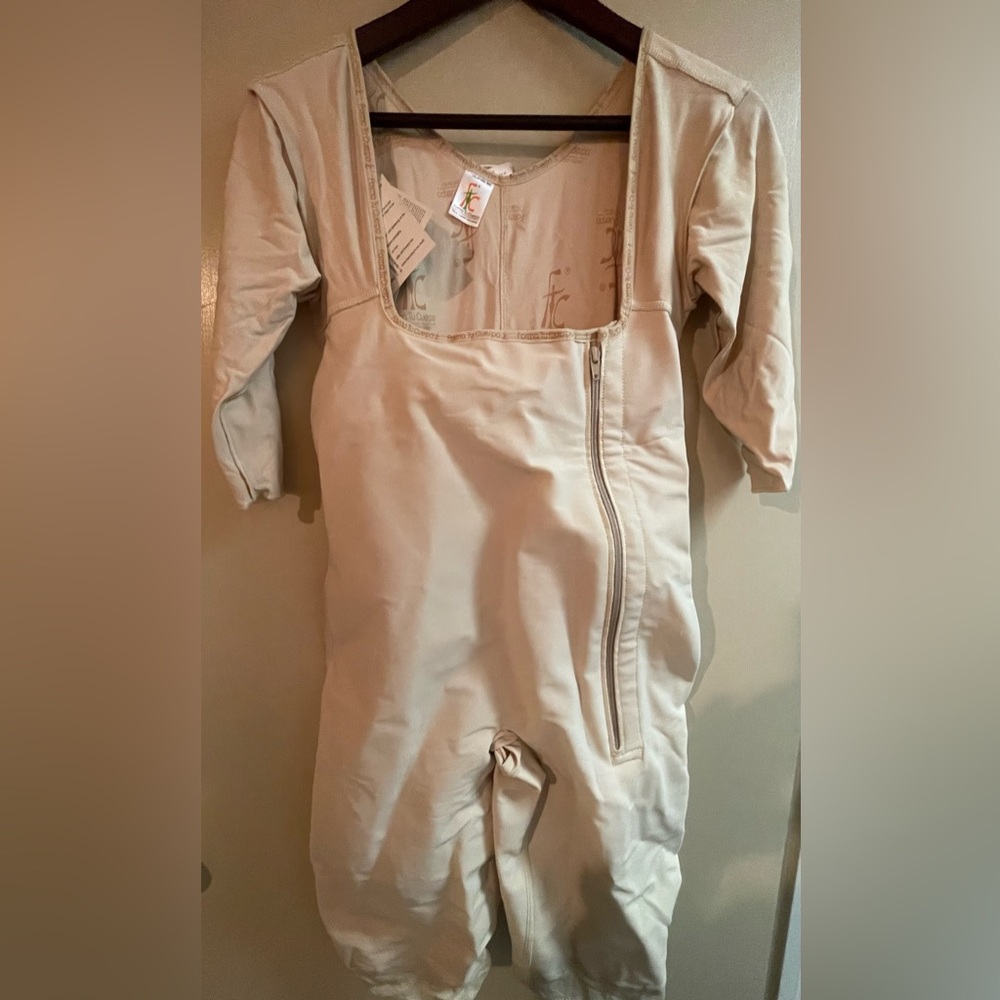 Forma Tu Overpo Cold Therapy Post Surgery Zip Bodysuit W/Knee Girdle 8XL/Tall